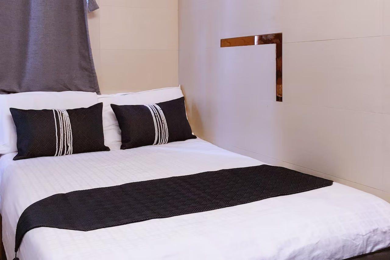 Osaka Hostel ฮ่องกง ภายนอก รูปภาพ